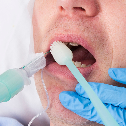 Уход за полостью рта