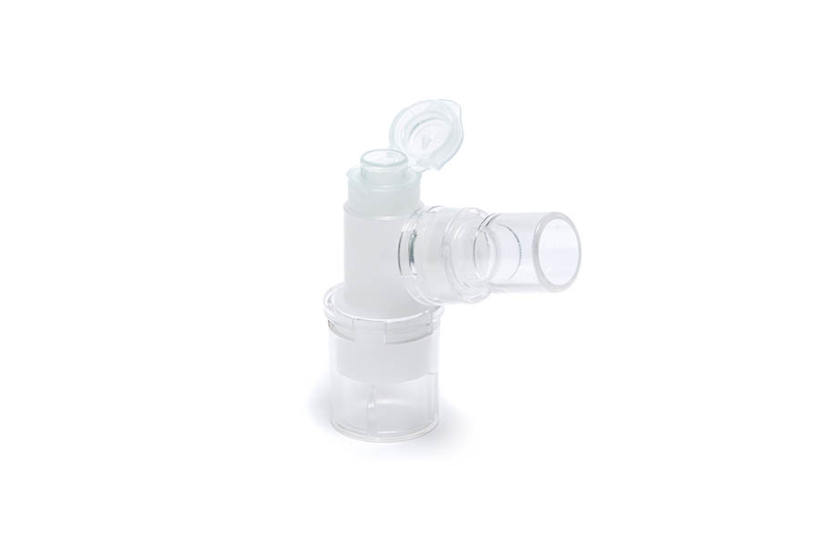 Двойной шарнирный угловой соединитель 15M-22M/15F с  защелкивающимся колпачком flip top и портом 7,6 мм